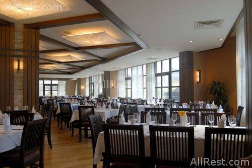Lion Hotel 11